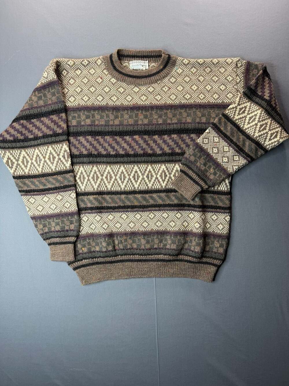 Nomadic Traders Vintage 100% Pure Wool Geometric Pattern Cozy Pullover Sweater